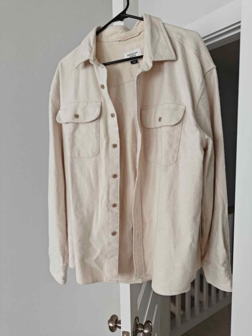 American Eagle Button Up Size L